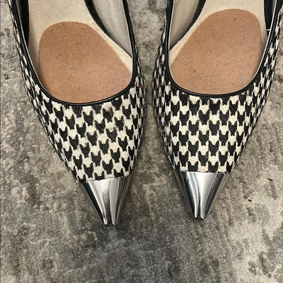 Michael Kors Black and White Stiletto Heels - Picture 7 of 7